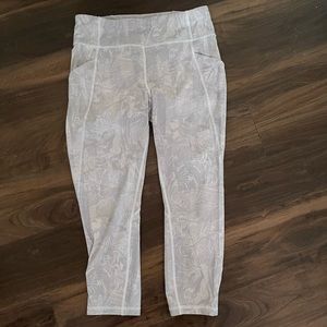 Lululemon Leggings (w/pockets)